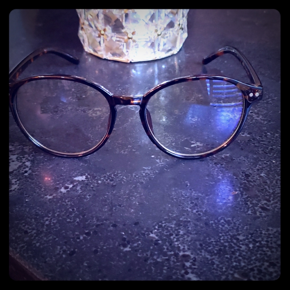 Eyeglasses